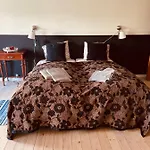 Den Gamle Apotekergaard *