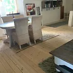 Den Gamle Apotekergaard Hong