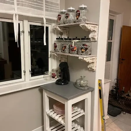 Den Gamle Apotekergaard Hong