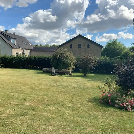 Den Gamle Apotekergaard * Hong