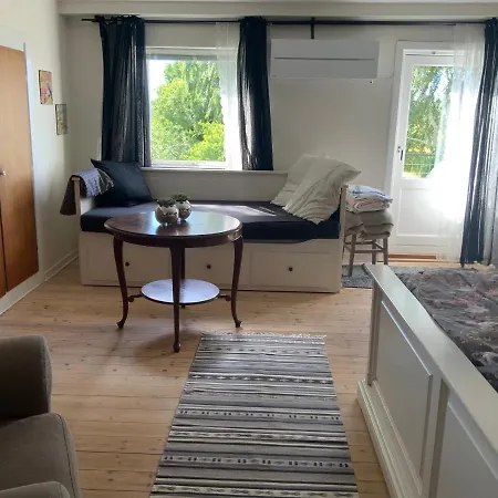 Den Gamle Apotekergaard B&B *