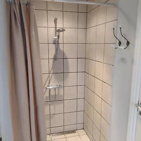 Den Gamle Apotekergaard * Hong