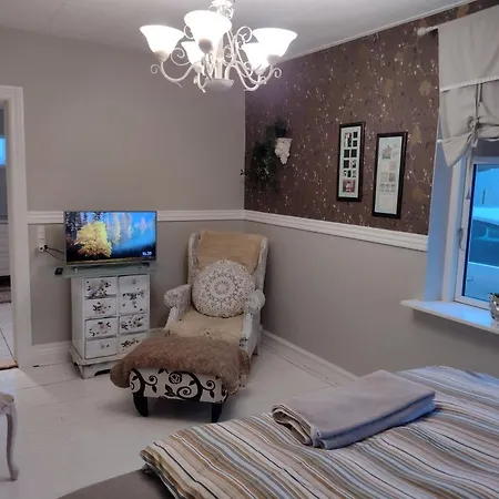 Den Gamle Apotekergaard * Hong