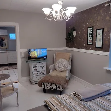 Bed & Breakfast Den Gamle Apotekergaard *