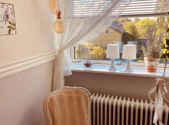 Den Gamle Apotekergaard * Hong