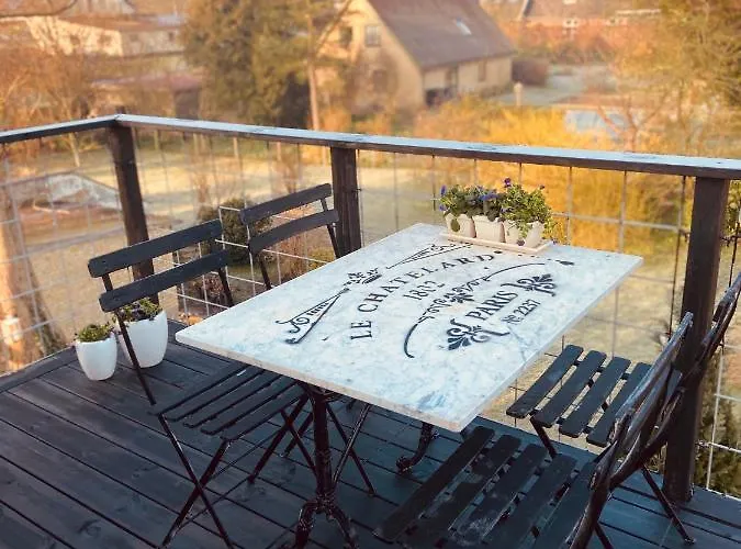 Den Gamle Apotekergaard