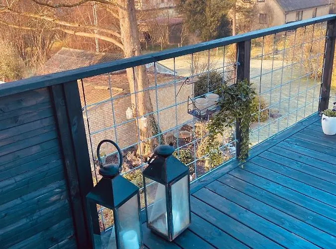 לינה וארוחת בוקר Den Gamle Apotekergaard *