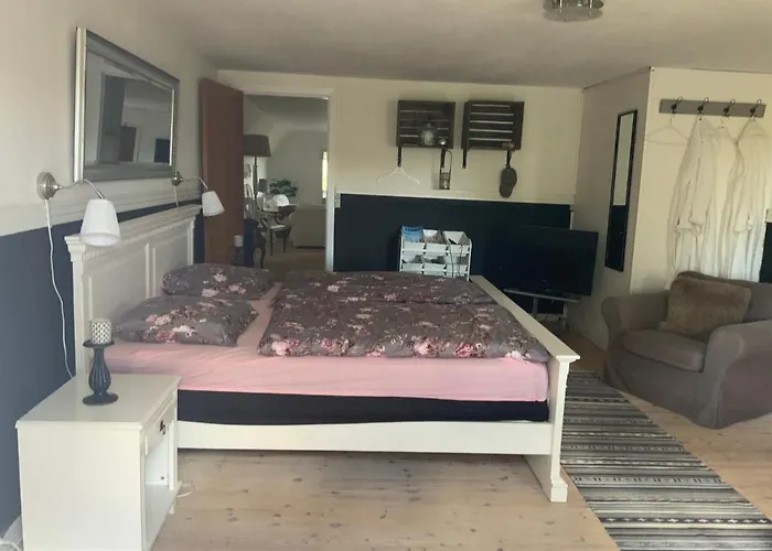 Den Gamle Apotekergaard * Hong