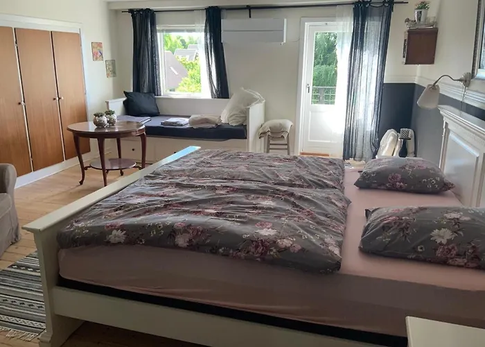 Den Gamle Apotekergaard Frühstückspension Hong