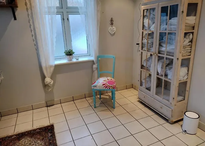 Den Gamle Apotekergaard לינה וארוחת בוקר *