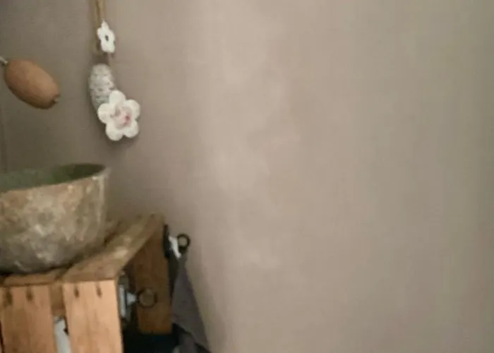 Den Gamle Apotekergaard Bed & Breakfast Hong